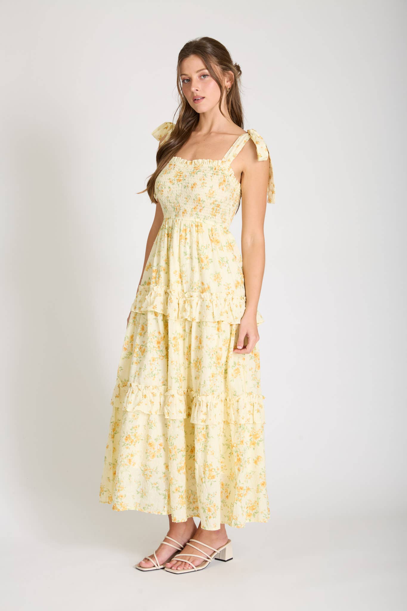 FLORAL SWEETHEART SMOCKED RUFFLE DETAIL MIDI DRESS: YELLOW MULTI