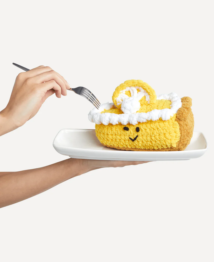 FREE Pattern Crochet Cake Plushie, PDF Amigurumi Pattern