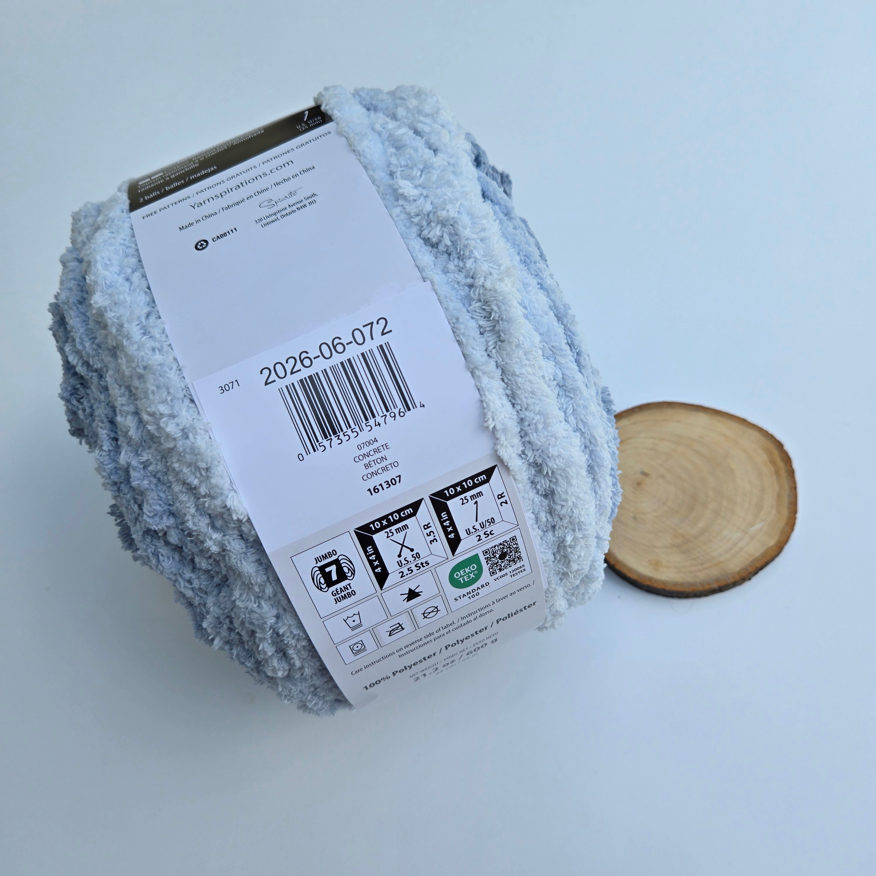 Bernat Blanket Extra Thick Yarn –Jumbo #7 Super Bulky-Concrete