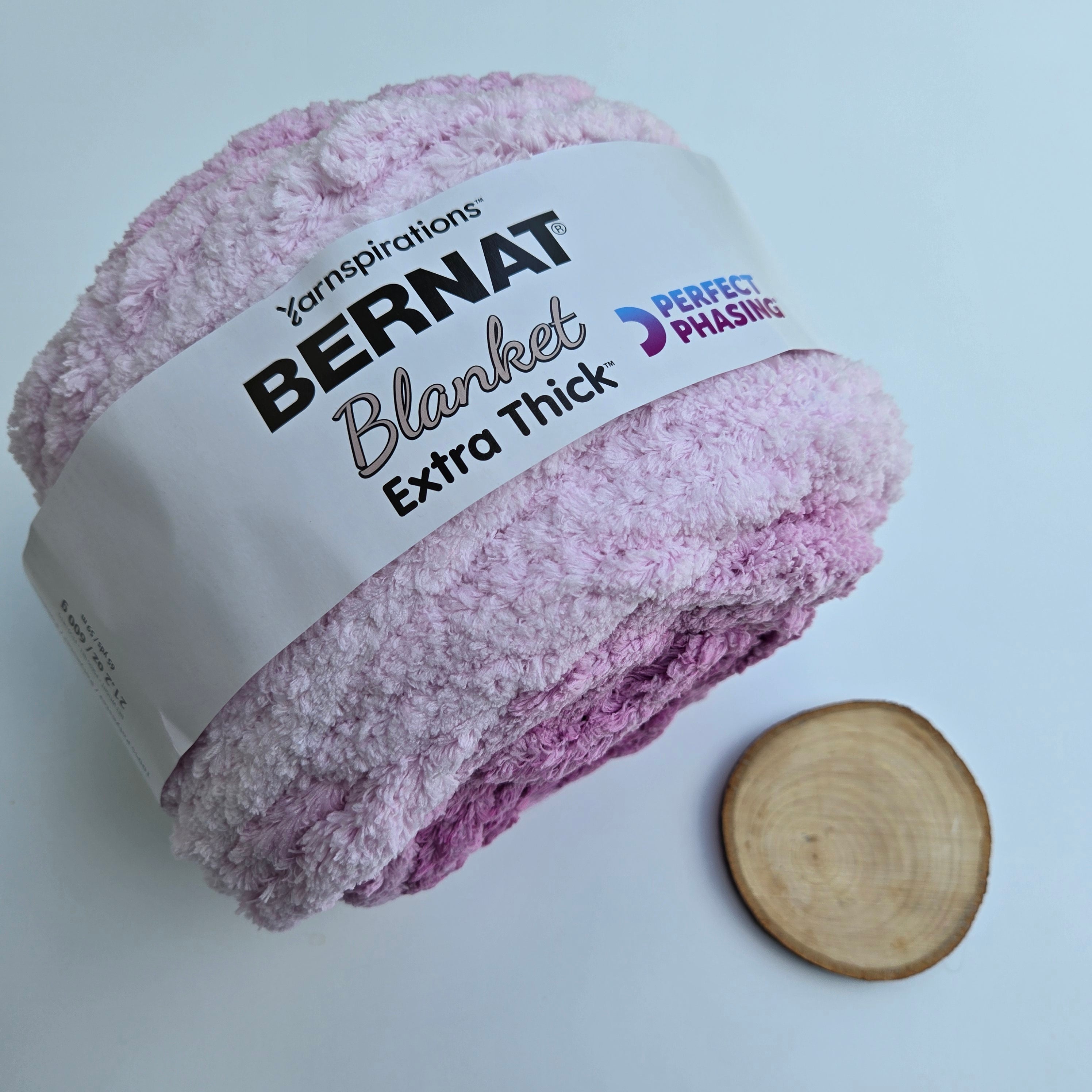 Bernat Blanket Extra Thick Yarn –Jumbo #7 Super Bulky- Fushia