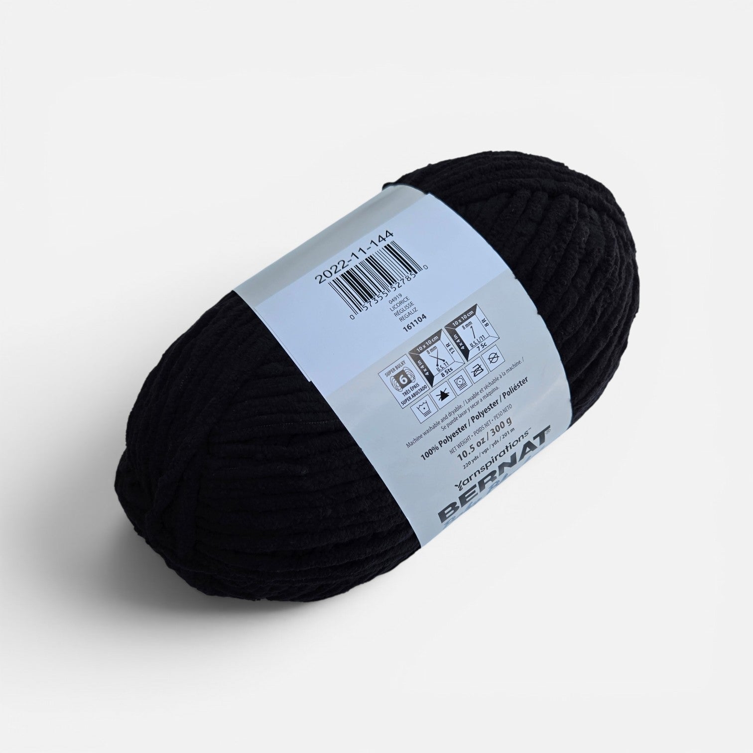 Bernat Baby Blanket Yarn – Super Bulky #6 Chenille Yarn | Ultra Soft Polyester Yarn for Knitting, Crochet & Blankets.