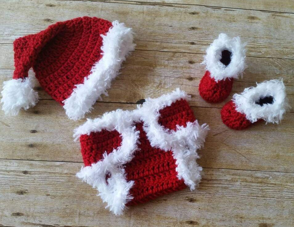 Christmas Baby Outfit, Crochet Baby Outfit, Newborn Santa Outfit, Baby Photo Prop, Newborn Photo Outfit, Newborn Girl Photo Outfit Clothes